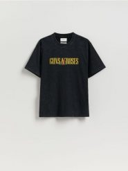 T-shirt Guns N' Roses - czarny. Czarne t-shirty męskie Reserved, l, bez wzorów, z bawełny, bez kołnierzyka. Za 79.99 zł.
