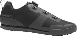 Giro Buty męskie GIRO TRACKER black Rozmiar buta: 41. Czarne buty sportowe męskie GIRO, bez zapięcia. Za 599.90 zł.