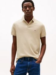 Tommy Hilfiger koszulka polo Mężczyźni Bawełna beżowy, S. Brązowe koszulki polo męskie Tommy Hilfiger, m, bez wzorów, z bawełny, bez kołnierzyka, bez ramiączek. Za 279.95 zł.
