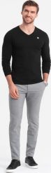 Ombre Longsleeve męski z elastanem sygnowany z dekoltem w serek - czarny V3 OM-LSCL-0110 XL. Czarne bluzki z długim rękawem męskie Ombre, m, bez wzorów, z elastanu, bez kołnierzyka. Za 79.99 zł.