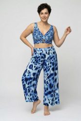 Damskie Spodnie palazzo zwierzęcy wzór szeroka nogawka elastyczny pas. Niebieskie spodnie materiałowe damskie Ulla Popken, plus size, bez wzorów, z materiału. Za 191.99 zł.