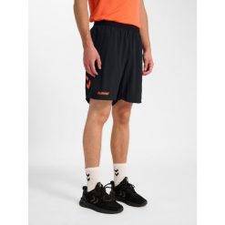 Spodenki treningowe Hummel Blaze Pro. Brązowe szorty sportowe damskie Hummel, bez wzorów, sportowe, do piłki nożnej. Za 152.00 zł.