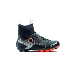 Buty rowerowe Northwave Celsius Gtx. Szare buty sportowe męskie Northwave, z gore-texu, bez zapięcia, na fitness i siłownię, gore-tex. Za 1,026.50 zł.