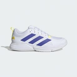Buty Court Team Bounce 2.0. Białe obuwie sportowe damskie Adidas, bez wzorów, trekkingowe. Za 399.00 zł.
