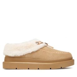 Śniegowce Guess. Brązowe śniegowce i trapery damskie Guess. Za 584.99 zł.