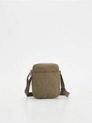 Saszetka crossbody - beżowy. Brązowe saszetki męskie Reserved, małe. W wyprzedaży za 69.99 zł.