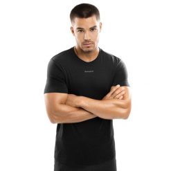 Męska koszulka treningowa z krótkim rękawem Fitness Siroko Conquer. Czarne koszulki sportowe męskie SIROKO, m, bez wzorów, z tkaniny, bez kołnierzyka, bez ramiączek, na fitness i siłownię. W wyprzedaży za 84.00 zł.