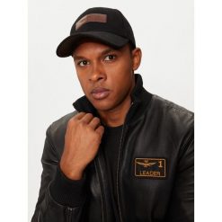 Czapka z daszkiem Aeronautica Militare. Czarne czapki i kapelusze męskie Aeronautica Militare, bez wzorów. Za 239.99 zł.