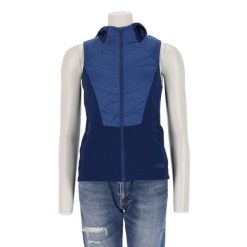 Second life - Kurtka przeciwdeszczowa dla kobiet FlashDry TNF Blue - Jak nowy. Niebieskie kurtki sportowe damskie The North Face, bez wzorów, z softshellu, bez kaptura, trekkingowe. Za 212.96 zł.