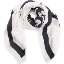 Chusta MOSCHINO - 03289 M1845 003. Białe szaliki i chusty damskie MOSCHINO, z kaszmiru. Za 789.00 zł.