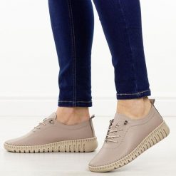 Szare vizon skórzane półbuty damskie T.Sokolski 4000. Szare półbuty damskie Sokolski, na jesień, bez wzorów, z jeansu, biznesowe, z okrągłym noskiem, bez obcasa, na płaskiej podeszwie, bez zapięcia. Za 249.00 zł.