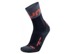 Skarpety do rolek UYN Light Mens Socks Black Grey Hibiskus 2021. Brązowe skarpety męskie UYN, bez wzorów, z materiału. Za 74.99 zł.