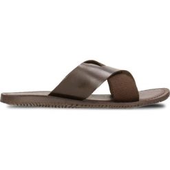 Klapki WULAR. Buty sportowe męskie Gino Rossi. W wyprzedaży za 129.90 zł.