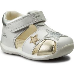 Sandały GEOX - B Each G. D B820AD 044AJ C0007 M White/Silver. Sandały dziewczęce marki Geox. W wyprzedaży za 179.00 zł.