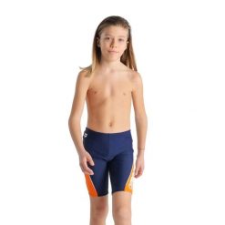 Spodenki kąpielowe chłopięce kąpielówki jammery na basen Arena Thrice. Niebieskie kąpielówki dla chłopców Arena, bez wzorów, sportowe. Za 79.99 zł.