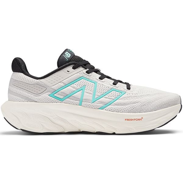 Buty do biegania męskie New Balance Fresh Foam 1080 v13 M1080AFF – szare. Szare buty sportowe męskie New Balance, z materiału, bez zapięcia, do biegania. Za 429.99 zł.