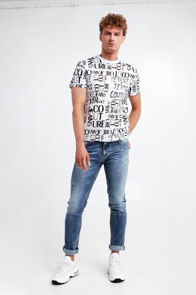 T-shirt męski VERSACE JEANS COUTURE. T-shirty męskie Versace Jeans Couture, l, bez wzorów, z jeansu, bez kołnierzyka. W wyprzedaży za 460.57 zł.