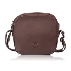 Mała torebka damska skórzana na ramię crossbody modna letnia Paolo Peruzzi AY-25-BR. Brązowe torby na ramię damskie bez wzorów, z materiału, eleganckie, małe, bez dodatków. Za 139.00 zł.
