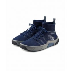 Buty zimowe męskie Brubeck WINTER MERINO. Niebieskie trekkingi męskie Brubeck, na zimę, trekkingowe. W wyprzedaży za 419.00 zł.