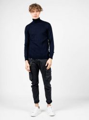 Xagon Man Sweter | A22081 K1 103G | Mężczyzna | Granatowy. Niebieskie swetry przez głowę męskie Xagon, l, bez wzorów, z tkaniny, bez kołnierzyka. W wyprzedaży za 299.00 zł.