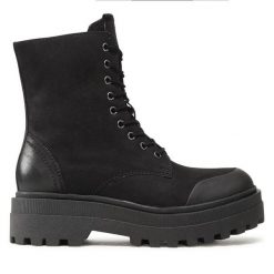 Trapery Lasocki. Czarne kozaki damskie Lasocki. Za 279.99 zł.