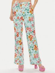 Guess Spodnie materiałowe Adele W4GB30 WG4G0 Kolorowy Relaxed Fit. Spodnie materiałowe damskie Guess, s, z aplikacjami, z materiału. Za 277.68 zł.