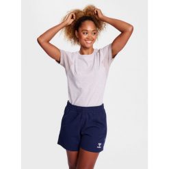 Koszulka damska Hummel Travel. Szare koszulki sportowe damskie Hummel, bez wzorów, sportowe, bez kołnierzyka. Za 127.50 zł.