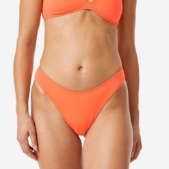 Dół kostiumu kąpielowego damski Decathlon High Leg Cheeky. Brązowe bikini damskie Roxy, xs, bez wzorów. Za 69.99 zł.