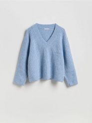 Sweter oversize - niebieski. Niebieskie swetry damskie Reserved, l, bez wzorów, z dzianiny, bez kołnierzyka, bez ramiączek, bez kaptura. Za 129.99 zł.