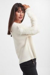 Sweter damski z piórami TWINSET. Swetry damskie Twinset Milano, m, bez wzorów, bez kołnierzyka, bez ramiączek, bez kaptura. W wyprzedaży za 1,007.37 zł.