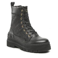 Trapery Tommy Hilfiger. Czarne kozaki damskie Tommy Hilfiger. Za 829.99 zł.