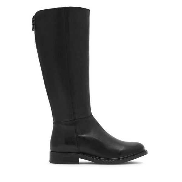 Kozaki Lasocki. Czarne kozaki damskie Lasocki, bez obcasa, na płaskiej podeszwie. Za 429.99 zł.