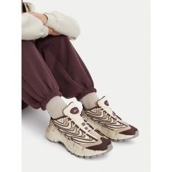 Buty do biegania Reebok. Brązowe obuwie sportowe damskie Reebok, bez wzorów, do biegania. Za 659.99 zł.