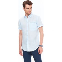 KOSZULA MĘSKA LNIANA O KROJU SLIM FIT Z KLASYCZNYM KOŁNIERZEM. Koszule męskie marki TOP SECRET. W wyprzedaży za 29.99 zł.