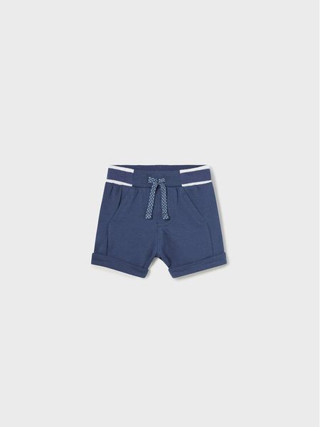 Mayoral Szorty materiałowe 1259 Niebieski Regular Fit. Niebieskie szorty dla chłopców Mayoral, bez wzorów, z bawełny. Za 69.99 zł.