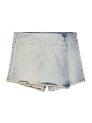 Guess Szorty jeansowe J5GD08 D45E0 Niebieski Regular Fit. Niebieskie spodenki dla dziewczynek Guess, z aplikacjami, z bawełny. Za 112.00 zł.