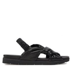 Sandały Piazza. Czarne sandały damskie Piazza, bez wzorów, bez obcasa, na płaskiej podeszwie, bez zapięcia. Za 299.99 zł.