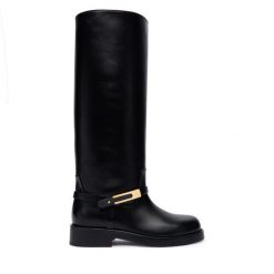 Oficerki Elisabetta Franchi. Czarne kozaki damskie Elisabetta Franchi, bez obcasa, na płaskiej podeszwie. Za 4,549.00 zł.