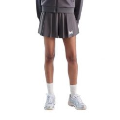 Damskie spódnico-spodenki Mouratoglou Apparel Paris. Czerwone szorty sportowe damskie MOURATOGLOU, m, bez wzorów, z materiału, eleganckie, tenisowe. Za 230.50 zł.