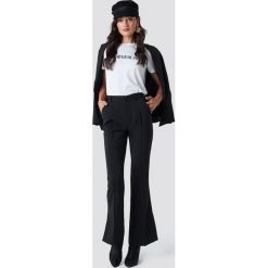 NA-KD Classic Spodnie garniturowe Seamline - Black. Spodnie materiałowe damskie marki NA-KD Classic. Za 202.95 zł.