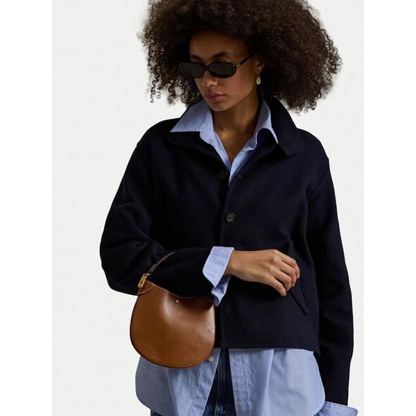 Torebka Polo Ralph Lauren. Brązowe torebki do ręki damskie Polo Ralph Lauren, bez wzorów, klasyczne, bez dodatków. Za 1,799.00 zł.