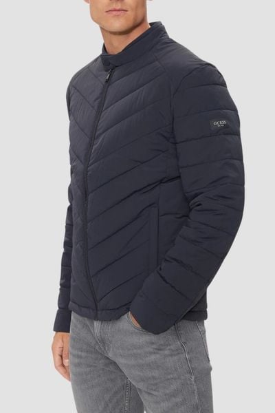 GUESS Granatowa męska kurtka Biker Jacket, Rozmiar M. Niebieskie kurtki męskie Guess, l, z aplikacjami, z poliamidu, wizytowe, bez kaptura. W wyprzedaży za 574.99 zł.