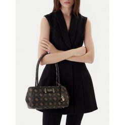 Torebka Guess. Czarne torebki do ręki damskie Guess, z aplikacjami, bez dodatków. Za 679.99 zł.