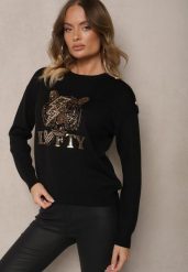 Czarny Sweter z Wiskozą Naszywką Napisem i Cyrkoniami Lilrae. Czarne swetry damskie Renee, z aplikacjami, z wiskozy, biznesowe, bez kołnierzyka, bez ramiączek, bez kaptura. Za 119.99 zł.
