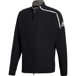 Kurtka sportowa w kolorze czarnym. Bluzy męskie adidas Performance. W wyprzedaży za 193.95 zł.