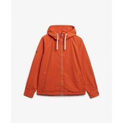 Kurtka z kapturem z przecieranego materiału Superdry. Brązowe kurtki męskie Superdry., m, z aplikacjami, z materiału, eleganckie, z kapturem. Za 445.30 zł.