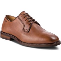 Półbuty GANT - Ricardo 16631493 Cognac G45. Eleganckie półbuty marki GANT. W wyprzedaży za 529.00 zł.