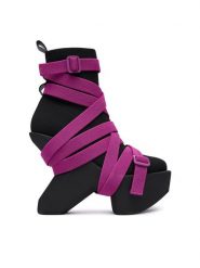 United Nude Botki Boulder Bond Boot 11022999117 Czarny. Czarne botki damskie United Nude, z materiału, bez obcasa, na słupku, bez zapięcia. Za 1,889.00 zł.