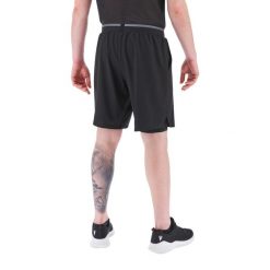 Szorty Macron Matias II. Czarne krótkie spodenki sportowe męskie Macron, bez wzorów. Za 276.00 zł.