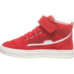 Sneakersy w kolorze czerwonym. Trampki i tenisówki chłopięce Richter. W wyprzedaży za 172.95 zł.